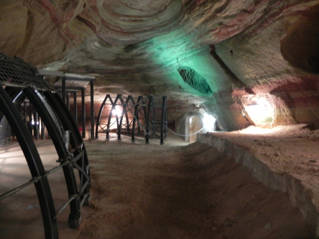 Schlossberg Caves