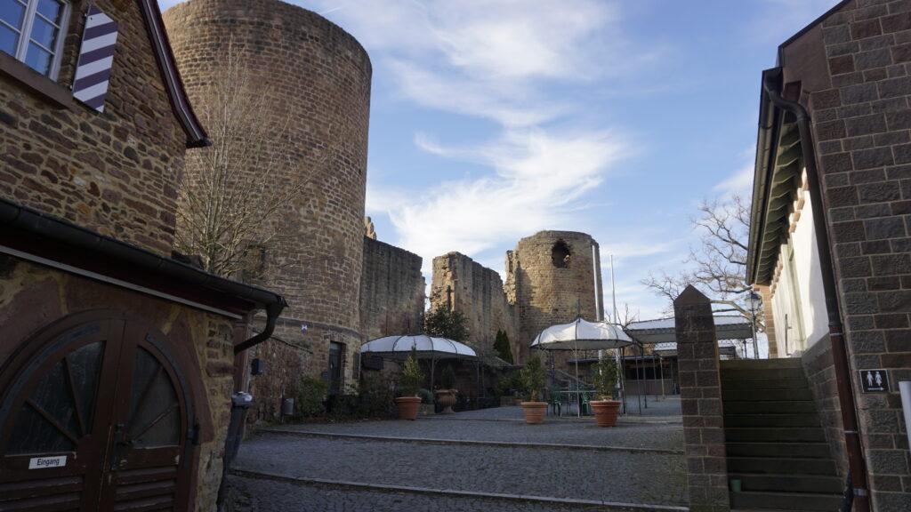 Neuleiningen Castle