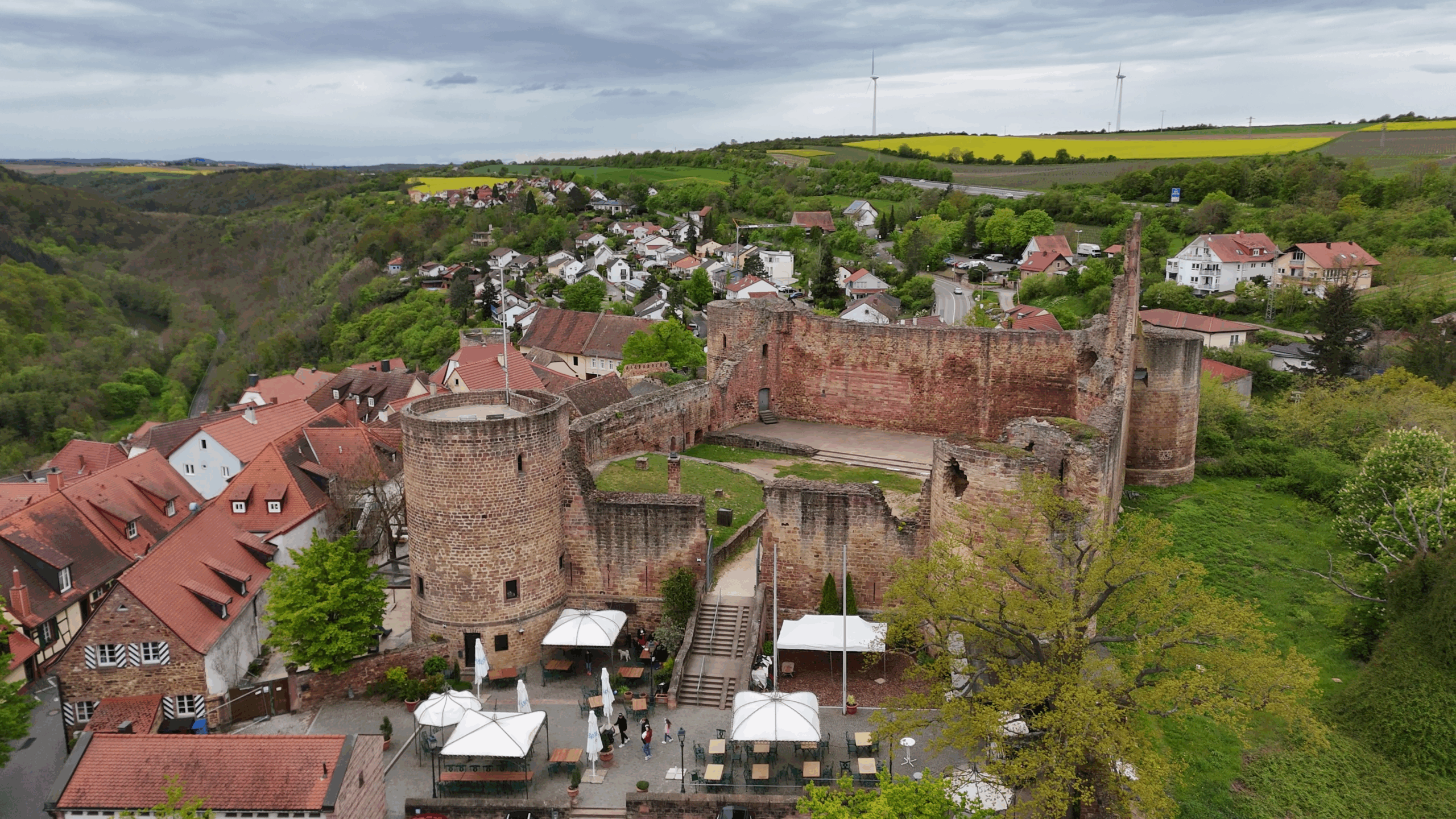 Neuleiningen Castle