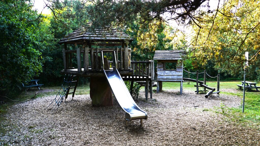 Playground-at-the-Mehlinger-Heide